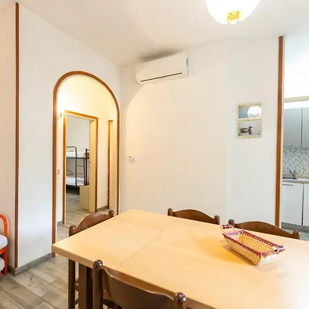 Ferienhaus Casavacanza Mare ! 100 Metri Dalla Spiaggia! *