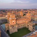 Semesterbostad Casavacanza Mare ! 100 Metri Dalla Spiaggia!